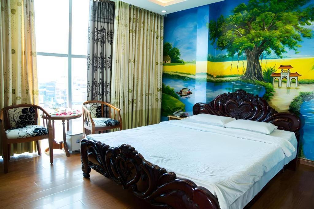 Phuong Linh Hotel 2*